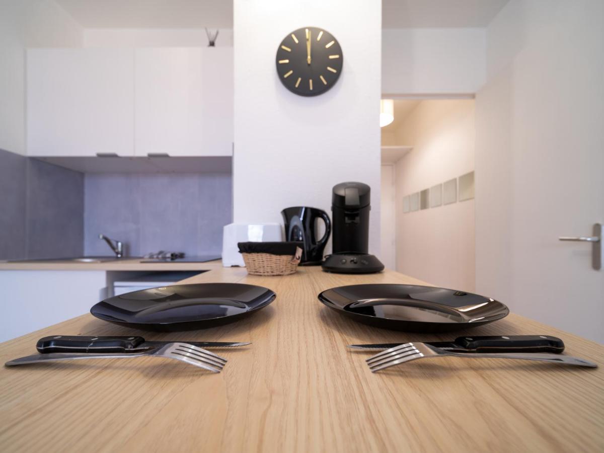 Appartement Climatise Avec Parking A 6Min A Pied De La Gare St Charles Marseilles Buitenkant foto