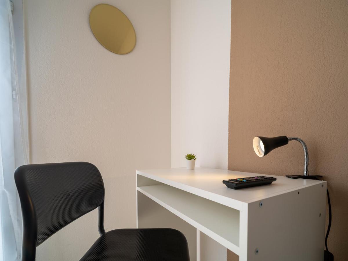 Appartement Climatise Avec Parking A 6Min A Pied De La Gare St Charles Marseilles Buitenkant foto