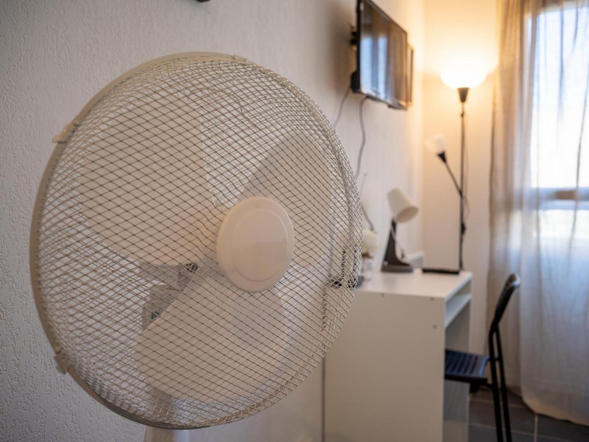 Appartement Climatise Avec Parking A 6Min A Pied De La Gare St Charles Marseilles Buitenkant foto