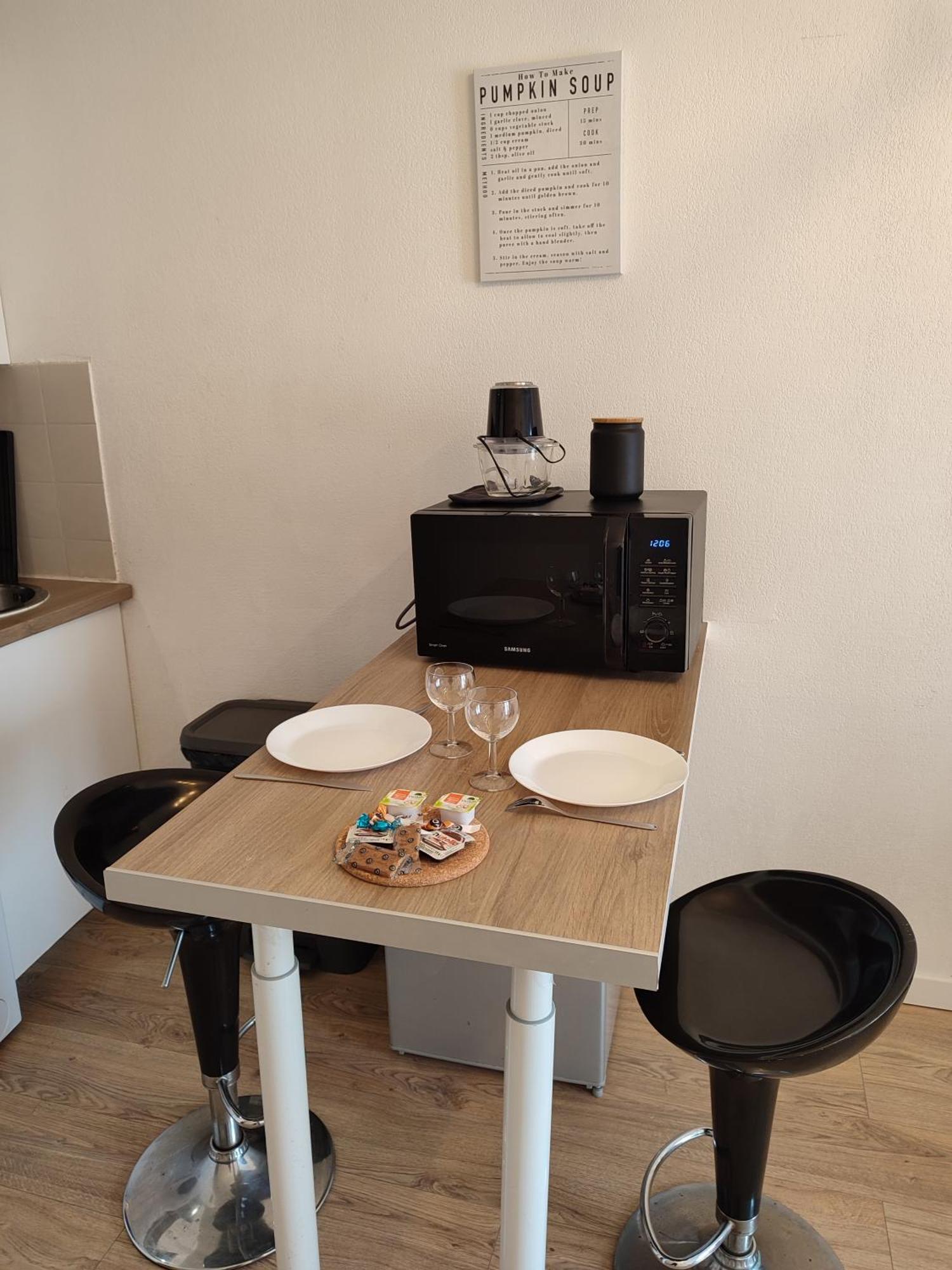 Appartement Climatise Avec Parking A 6Min A Pied De La Gare St Charles Marseilles Buitenkant foto