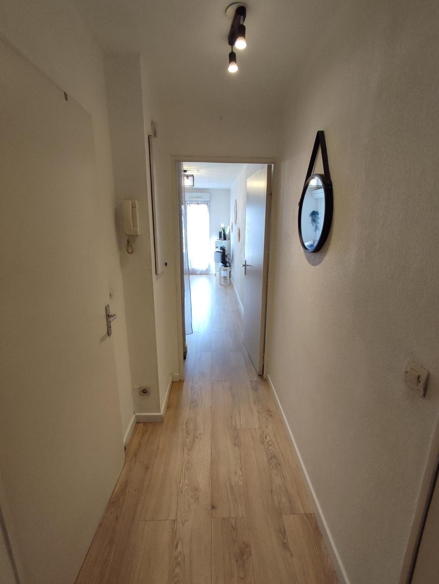 Appartement Climatise Avec Parking A 6Min A Pied De La Gare St Charles Marseilles Buitenkant foto
